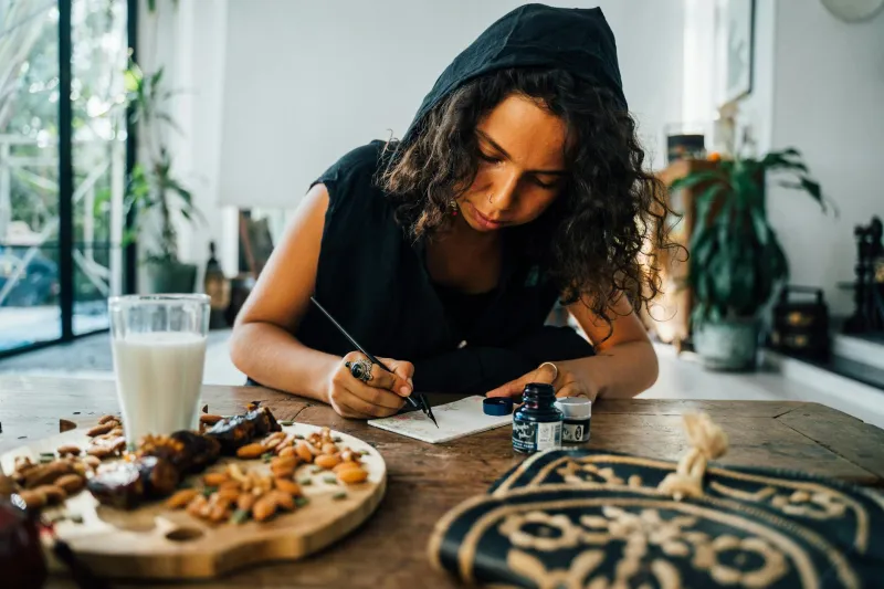 The Alchemists' Revival: Brewing Medieval Ink in Modern Kitchens