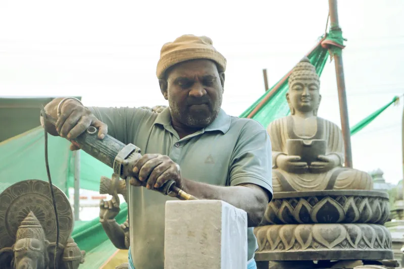 Carved in Time: The Letter-Cutters Writing Britain's Story in Stone